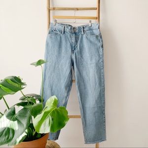 Urban Outfitters BDG Straight Crop Jeans